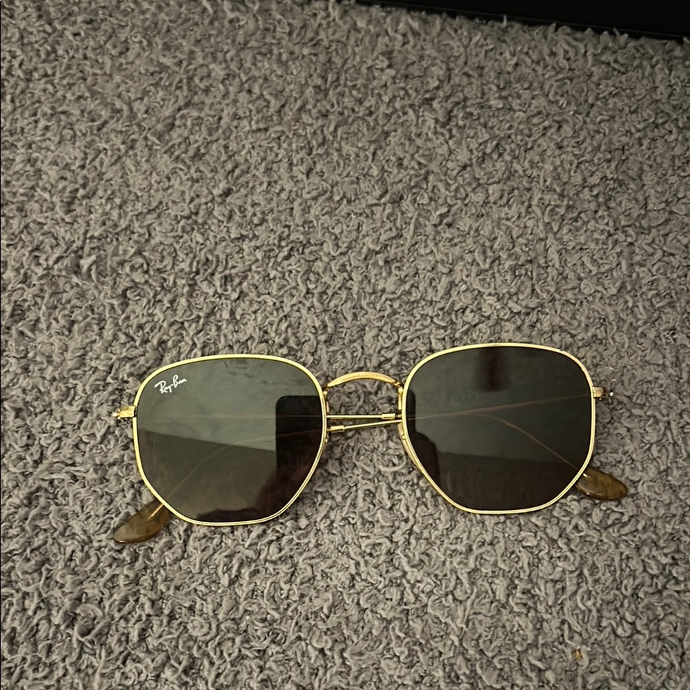 Ray-Ban Gold Sunglasses with Dark Lenses